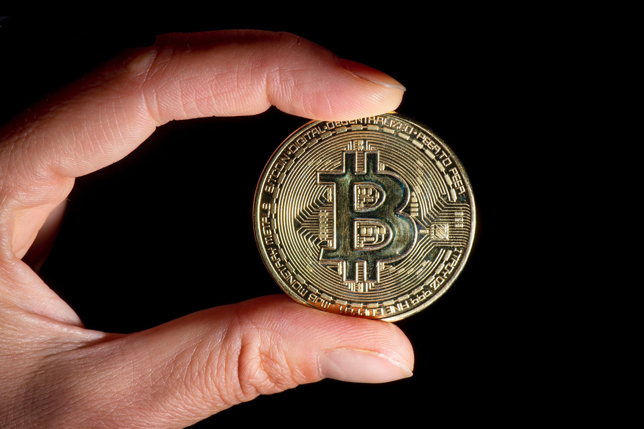 Emberfund anonymous Bitcoin debit card